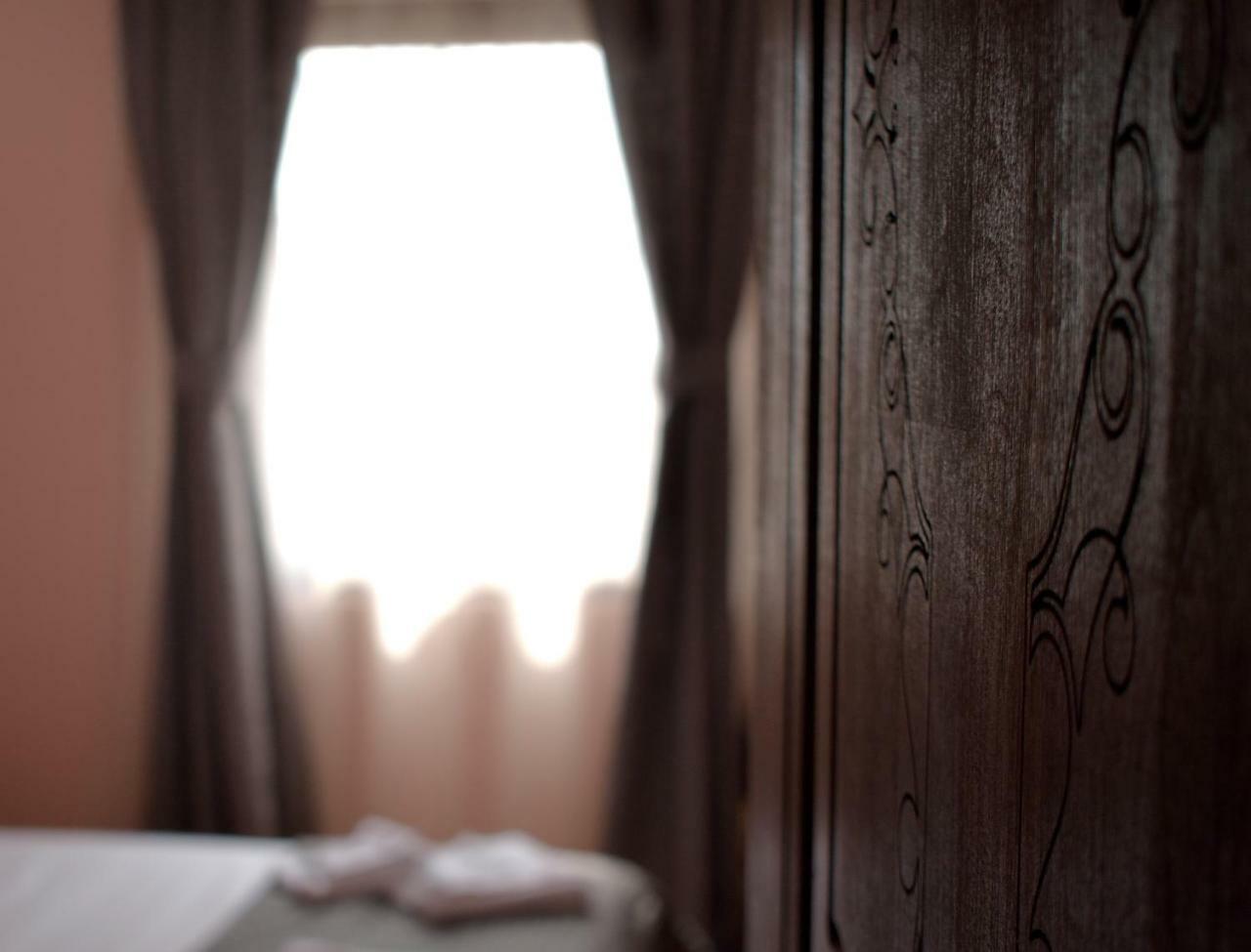 Hotel "Vir" เวลิกาปลานา ภายนอก รูปภาพ